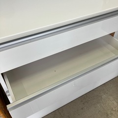 I2512-757 食器棚 2分割  天板汚れあり 中古の画像