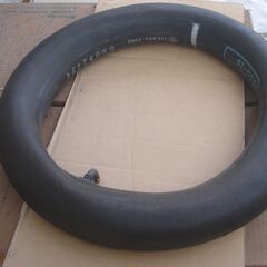 3,00-10 タイヤチューブの画像