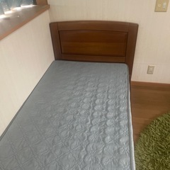 ベッドあげます。難あり。の画像