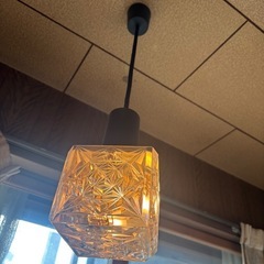 昭和レトロ照明器具の画像