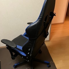 12/27本日受け渡し希望　再投稿ゲーミングチェアの画像
