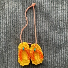 手作り草履のキーホルダーの画像