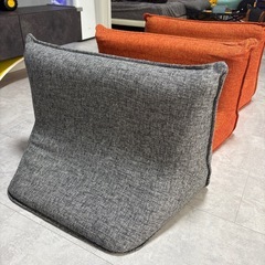 ソファ背もたれ、背当て　四つセットの画像