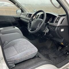 ★ETC★ナビ★バックカメラ★ABS★キーレスキー★エアバッグ★10人乗り★の画像