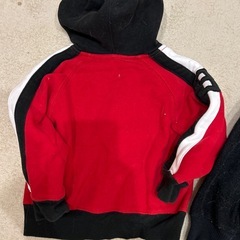 【90】パーカー 子ども服 ポロ GAPの画像