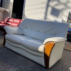 2人掛けソファーの画像