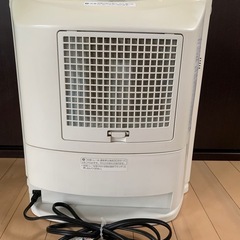 セラミックファンヒーターの画像