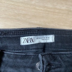 ZARA パンツ　の画像