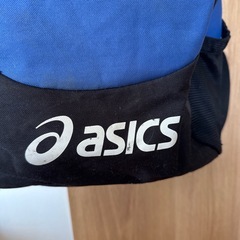 15。asicsリュックの画像