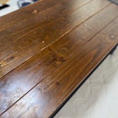 リビングテーブルの画像