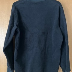ユニクロ　フリースプルオーバー長袖
の画像