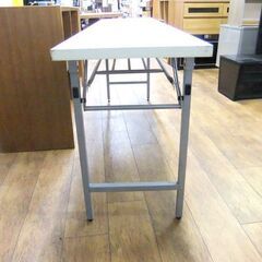 複数在庫あり 折りたたみテーブル 会議テーブル ホワイト 折り畳み 折りたたみ オフィス家具 ミーティングテーブル 札幌市厚別区 厚別店の画像