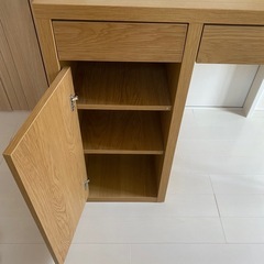 IKEA 学習机&椅子の画像