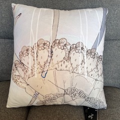 ［アミューズメント商品］Aｄoスクエアクッションの画像