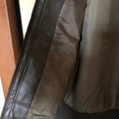 レディースヒョウ柄アウターの画像