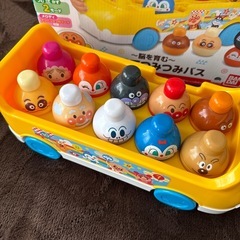 アンパンマン　かぞえてつみつみバスの画像