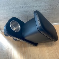 ヤリスクロス　　コンソールボックスの画像