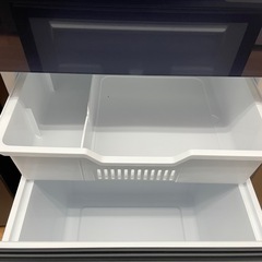 ☆ドリーム荒牧店☆ジモティー割引有☆【クリーニング済み】ハイセンス/2ドア冷蔵庫/HR-G16E2NA/162L/2022年製/中古品の画像