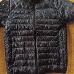 メンズ冬物衣服　4つで200円です。の画像