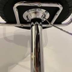 昇降式　カウンターチェア　の画像