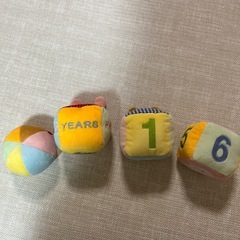 ミキハウス　ベビーキューブ
の画像