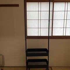 洋服ラックの画像