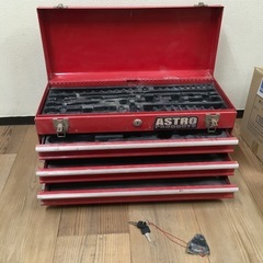 工具箱　工具付きの画像