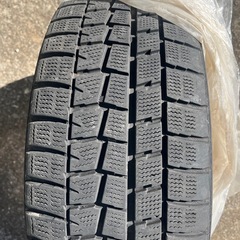 冬用タイヤ　215/45R17の画像
