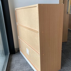 中棚付きシューズボックスの画像