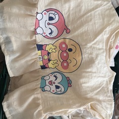 女の子80買い物カゴ二つ分まとめての画像