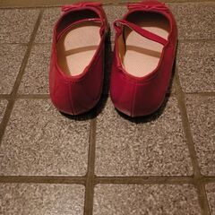 子ども靴の画像