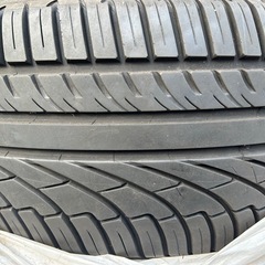 夏タイヤホイールセットの画像