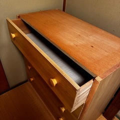 衣装タンスの画像