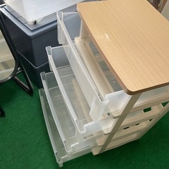 収納ケース　4段の画像