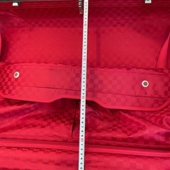 一度使用のみ美品 大きめスーツケース の画像