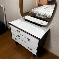 ドレッサーの画像