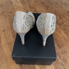 ORSカットワークパンプスの画像