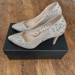 ORSカットワークパンプスの画像