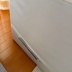 リクライニングチェア　ホワイトの画像