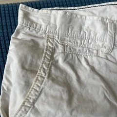 アメリカンイーグル　白ハーフパンツの画像