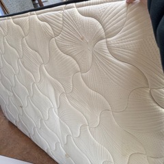 フランスベッド株式会社　マットレス　セミダブル　の画像