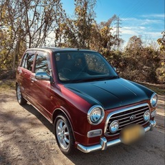 ダイハツミラジーノの画像