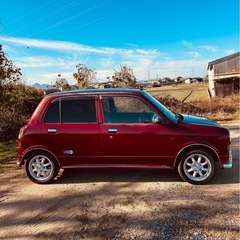 ダイハツミラジーノの画像