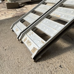 スロープ  2本 　アルミ製  車両ブリッジの画像