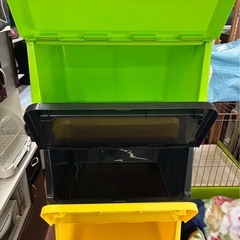 ★一つ¥800★【残り2つ！黒・黄色】キャリコ・フタ付き収納ケース・収納ボックス・2色！重ね置き可能！・高さ31cm×幅43.5×奥行き33.5cmの画像