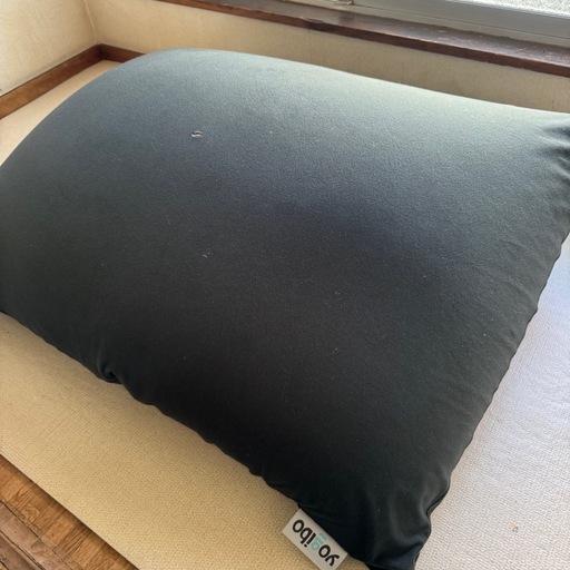 Yogibo クッション　ソファー　黒色