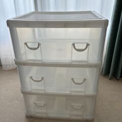 あげます：衣装ケース（３段）：引き取りに来てくださる方限定の画像