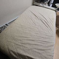 シングルベッドマットレスの画像