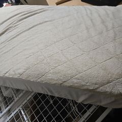 シングルベッドマットレスの画像