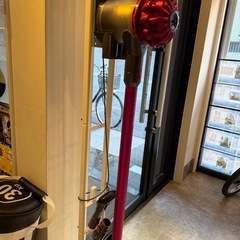 ダイソン掃除機早い者勝ち❗️取りに来ていただける方🔥の画像